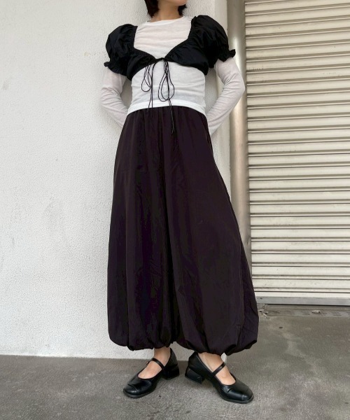AMAIL(アマイル)の「Puff Crop Blouse(シャツ/ブラウス・レディース・ホワイト/ブラック・FREE)」の6枚目の写真