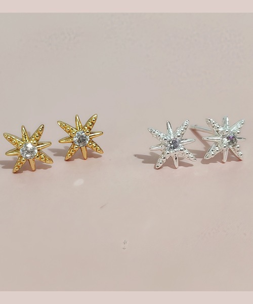LA VORAGINE(ラ ヴォラジネ)の「小ぶり 星芒スターピアス キュービックジルコニア(ピアス(両耳用)・レディース・GOLD/Silver・FREE)」の6枚目の写真