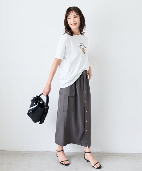 le.coeur blanc（ルクールブラン）の「LE BONHEUR TEE（Tシャツ/カットソー・レディース・オフホワイト/ブラック・38）」の11枚目の写真