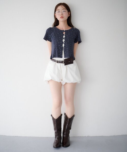 Kastane(カスタネ)の「【花柄&無地】ピコポコTEE(Tシャツ/カットソー・レディース・オフホワイト/ホワイト/ネイビー/サックスブルー/イエロー・FREE)」の9枚目の写真