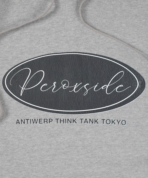 Children of the discordance（チルドレン オブ ザ ディスコ-ダンス）の「【Peroxside/ペルオキシド】H2O2 LOGO HOODIE（パーカー・メンズ・ブラック/その他・1/3/2）」の5枚目の写真
