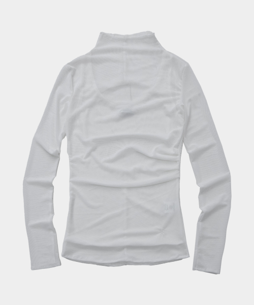 PLACE STUDIO(プレイススタジオ)の「シースルーメッシュシャーリングバックスリットノースリーブレイヤードロングスリーブハイネックTシャツ_2COLOR(Tシャツ/カットソー・レディース・ホワイト/ブラック・FREE)」の4枚目の写真