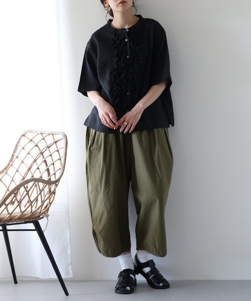 ubasoku(ウバソク)の「ubasoku 近江晒 反発CC加工 50sタイプライター ウエスト切替前後2タック裾スリット ボールパンツ(その他パンツ・レディース・オリーブ/スミクロ/ベージュ・FREE)」の21枚目の写真
