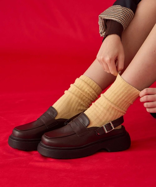 BONLECILL Marche(ボンルシールマルシェ)の「【BONLECILL Marche】ボリュームソールクロッグサボローファー(ローファー・レディース・ブラック/ブラック系1/ブラウン/ブラウン系1・S/XL/L/M)」の1枚目の写真