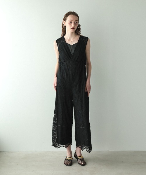 DONOBAN(ドノバン)の「【ANDRESD】Panel Embroidery All In One パーティーバッグ 結婚式 二次会 お呼ばれ フォーマル オケージョン(サロペット/オーバーオール・レディース・ブラック/アイボリー/ブラウン・S/M)」の2枚目の写真