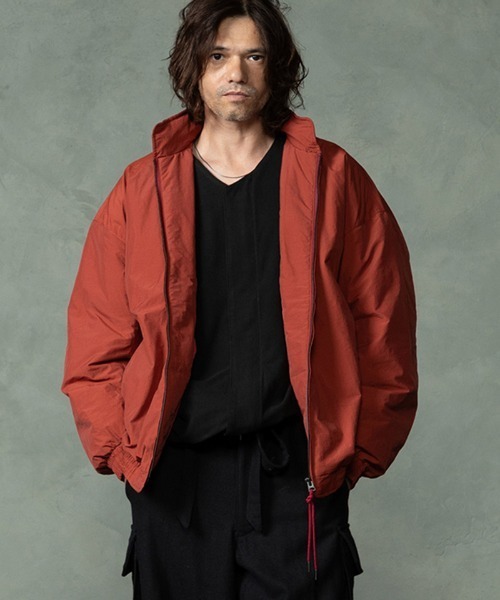 EGO TRIPPING(エゴトリッピング)の「mj11748-VOID WARM JACKET 中綿ジャケット(616760)(ブルゾン・メンズ・チャコール/レッド/ブラック・46/48)」の20枚目の写真