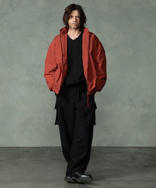 EGO TRIPPING(エゴトリッピング)の「mj11748-VOID WARM JACKET 中綿ジャケット(616760)(ブルゾン・メンズ・チャコール/レッド/ブラック・46/48)」の21枚目の写真
