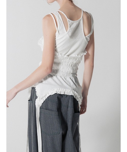 ELCHELE(エルチェレ)の「FRILL CUT CAMI(Tシャツ/カットソー・レディース・ブルー/オフホワイト/スミクロ・FREE)」の10枚目の写真