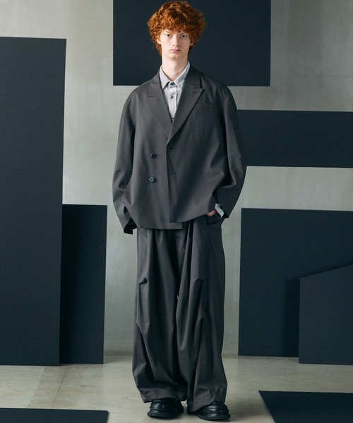 MAISON SPECIAL(メゾンスペシャル)の「《UNISEX》Glossy Velour Prime-Over Long Sleeve Shirt Coat/グロッシーベロアプライムオーバーシャツコート【MAISON SPECIAL/メゾンスペシャル】(シャツ/ブラウス・メンズ・ピンク/グレイッシュベージュ/ブラック/ネイビー・0/2/1)」の10枚目の写真