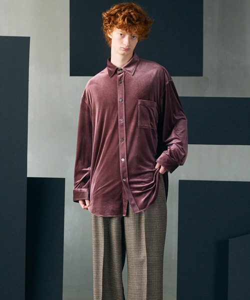 MAISON SPECIAL(メゾンスペシャル)の「《UNISEX》Glossy Velour Prime-Over Long Sleeve Shirt Coat/グロッシーベロアプライムオーバーシャツコート【MAISON SPECIAL/メゾンスペシャル】(シャツ/ブラウス・メンズ・ピンク/グレイッシュベージュ/ブラック/ネイビー・0/2/1)」の11枚目の写真
