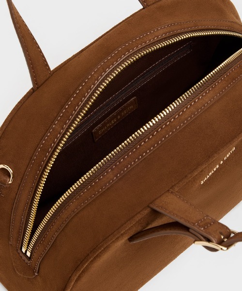 CHARLES & KEITH(チャールズ & キース)の「Vega ベガ ボウリング バッグ(トートバッグ・レディース・ダークブラウン系5・M)」の2枚目の写真
