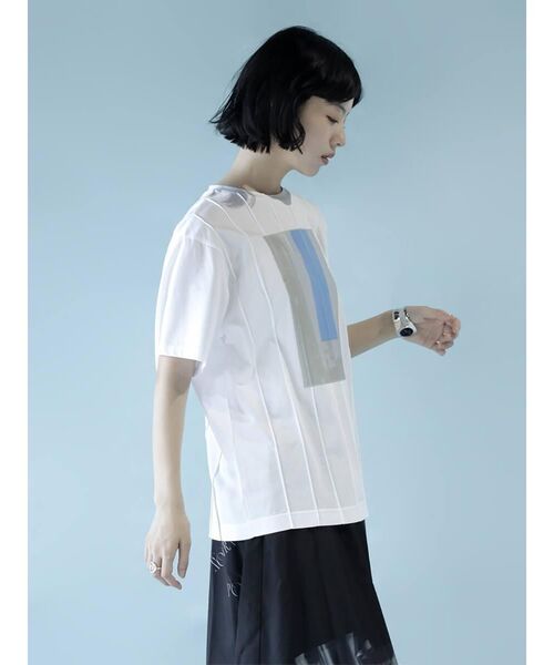 :ETHROF(イーサオブ)の「ART PRINT PINTUCK T-SHIRT(Tシャツ/カットソー・レディース・オフホワイト/ブラック・FREE)」の10枚目の写真
