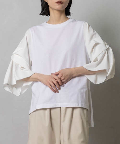 MARECHAL TERRE(マルシャルテル)の「タックフレアースリーブトップス(Tシャツ/カットソー・レディース・ライトグレー/ブラック/ネイビー/オフホワイト・MEDIUM)」の3枚目の写真