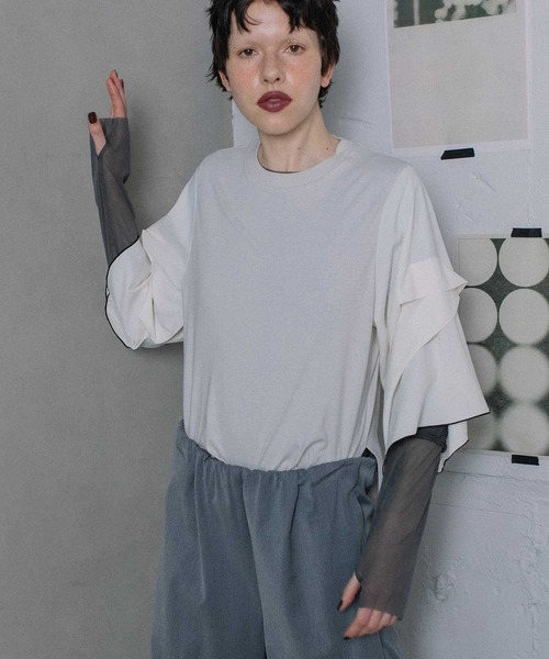 MARECHAL TERRE(マルシャルテル)の「タックフレアースリーブトップス(Tシャツ/カットソー・レディース・ライトグレー/ブラック/ネイビー/オフホワイト・MEDIUM)」の14枚目の写真