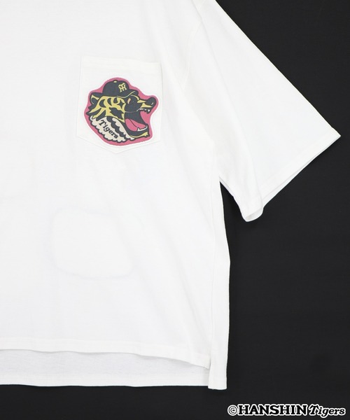 ScoLar(スカラー)の「462025:阪神タイガース×ScoLar アップリケ刺繍Tシャツ(Tシャツ/カットソー・レディース・オフホワイト/ブラック・L/M)」の4枚目の写真