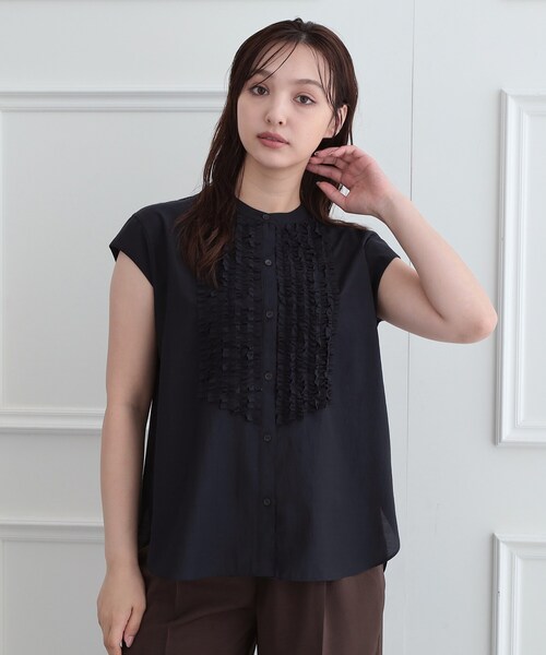 DRESSTERIOR(ドレステリア)の「フレンチスリーブ フリルブラウス(シャツ/ブラウス・レディース・ネイビー/ライトベージュ・34/36/38)」の13枚目の写真