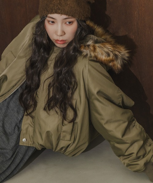 TICCA(ティッカ)の「『別注』TICCA×URBAN RESEARCH ショートN2Bジャケット(ダウンジャケット/コート・レディース・カーキ/モカ・FREE)」の14枚目の写真
