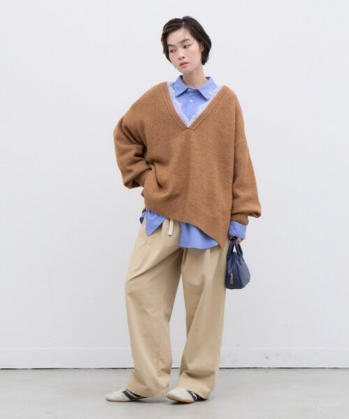 CIAOPANIC TYPY(チャオパニックティピー)の「∴深Vレースドッキングオーバーニット(ニット/セーター・レディース・グレー/レッド/ブラック/オフホワイト・ONE SIZE)」の22枚目の写真