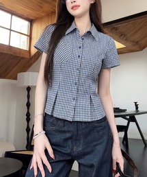 襟付きチェック柄シャツ
