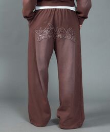 SEQUENZ（シークエンズ）の「セットアップ対応 / フェード加工スウェットパンツ / LOGO APPLIQUESWEAT PANTS（その他パンツ）」