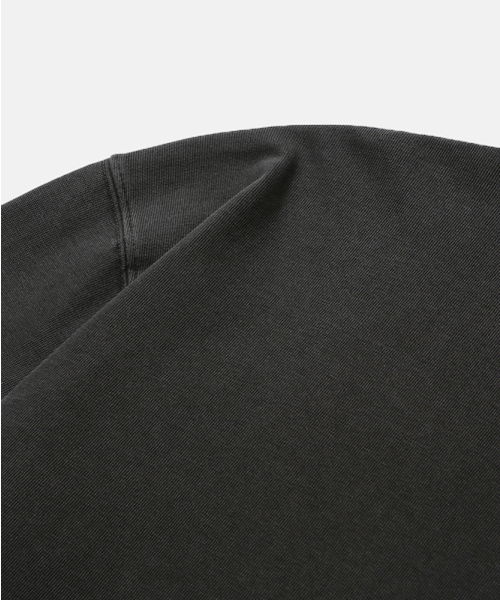 MOIF（モイフ）の「[AW26] ガーメントダイ L/S Tシャツ / チャコール（Tシャツ/カットソー・メンズ・その他・1(S)/2(M)/3(L)）」の9枚目の写真