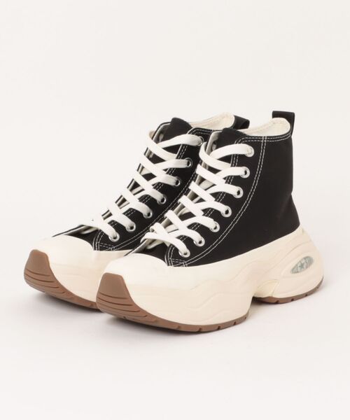 CONVERSE(コンバース)の「【CONVERSE】ALL STAR SURGETRAINER HI(スニーカー・レディース・ブラック・7/5/5.5/4.5/8/9/8.5)」の1枚目の写真