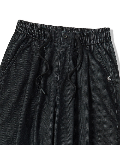 LIFE WORK（ライフワーク）の「L4 コーデュロイ ツータック ボリュームパンツ（その他パンツ・メンズ・ブラウン/ブラック・LARGE/SMALL/MEDIUM）」の5枚目の写真