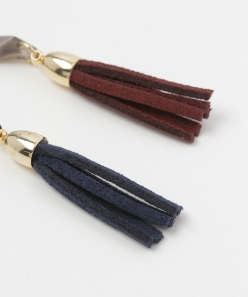 SENSE OF PLACE by URBAN RESEARCH(センスオブプレイスバイアーバンリサーチ)の「マーブルV×タッセルピアス(ピアス(両耳用)・レディース・ネイビー/レッド系その他・FREE)」の6枚目の写真