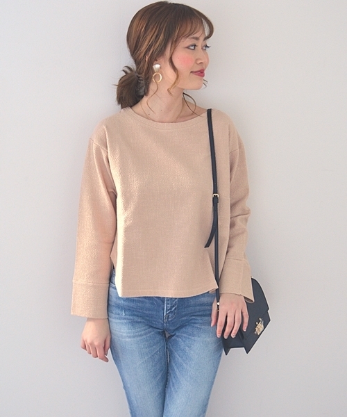 SHIPS(シップス)の「ぷくぷくジャージープルオーバー◇(Tシャツ/カットソー・レディース・オフホワイト/ブラック/ピンク・ONE SIZE)」の1枚目の写真