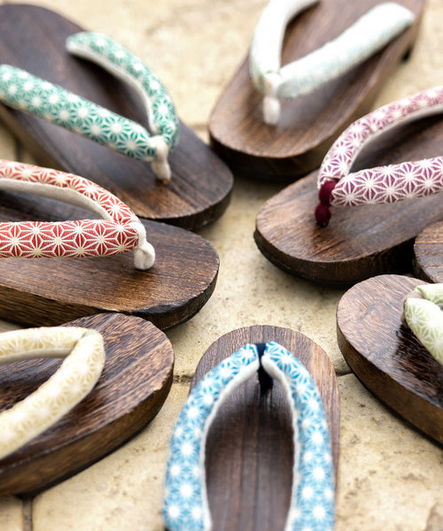 bonheur saisons（ボヌールセゾン）の「浴衣3点セット （浴衣＋帯＋下駄）「bonheur saisons/ボヌールセゾン」（浴衣・レディース・ネイビー/ブルー系その他3/ブルー系その他2/ブルー系その他4/ブルー系その他/ブルー系その他5・FREE/フリー）」の13枚目の写真