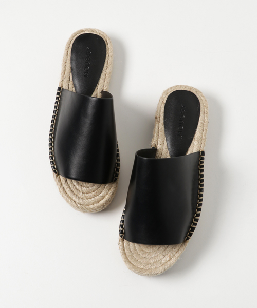 MOUSSY（マウジー）の「JUTE FLAT SANDALS（サンダル・レディース・ピンク/オフホワイト/イエロー/ブラック・MEDIUM/LARGE/SMALL）」の8枚目の写真