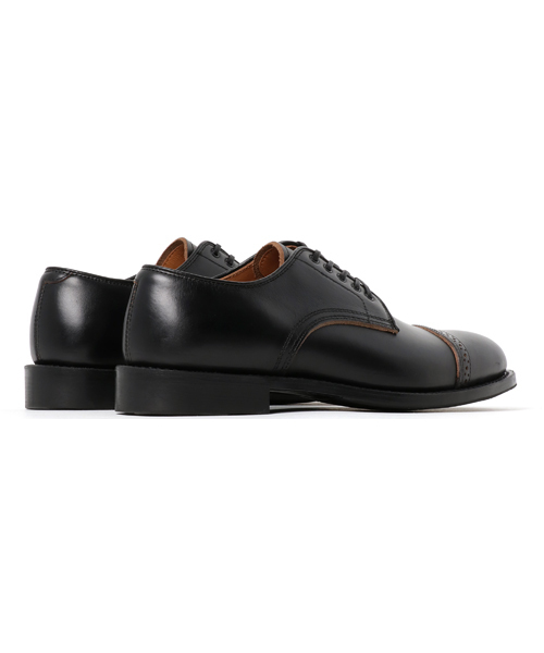 SHIPS(シップス)の「WHEEL ROBE:PUNCHED CAP TOE DERBY(ドレスシューズ・メンズ・ブラック・8/7.5)」の4枚目の写真