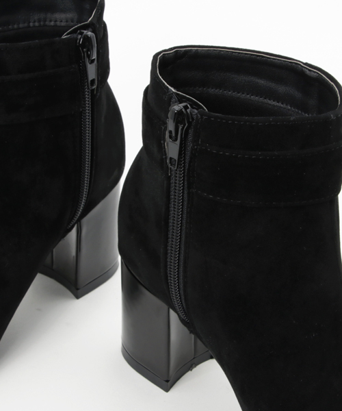 Green Parks(グリーンパークス)の「・ベルト付きショートブーツ(ブーツ・レディース・グレー/ブラック/ボルドー・L/S/M)」の6枚目の写真