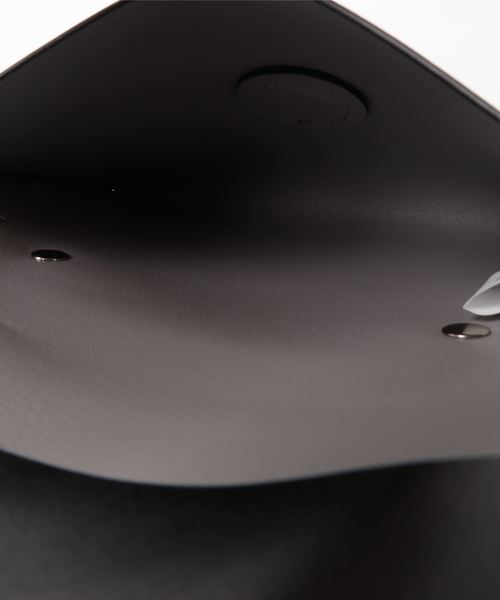 YAHKI(ヤーキ)の「YAHKI(ヤーキ)YH186 ショルダーバッグ(ショルダーバッグ・レディース・ブラック/ベージュ・FREE)」の5枚目の写真