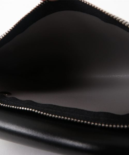 YAHKI(ヤーキ)の「YAHKI(ヤーキ)YH186 ショルダーバッグ(ショルダーバッグ・レディース・ブラック/ベージュ・FREE)」の6枚目の写真