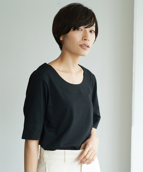 AMERICAN HOLIC(アメリカンホリック)の「・クルーネック切り替え半袖カットプルオーバー(Tシャツ/カットソー・レディース・ブラック/オフホワイト/杢グレー/キャメル・M/L)」の2枚目の写真