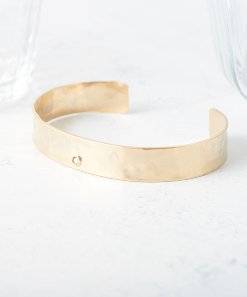 ear PAPILLONNER（イアパピヨネ）の「ヒトツブガラスブレスレット（ブレスレット・レディース・ゴールド・FREE）」の2枚目の写真