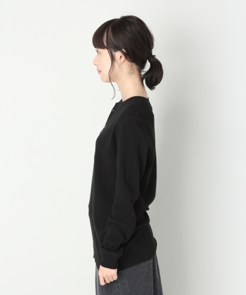 LOWRYS FARM（ローリーズファーム）の「ヘンリーワッフルプルオーバー　 808797（Tシャツ/カットソー・レディース・ブラック/ブラウン/オフホワイト・MEDIUM/LARGE）」の6枚目の写真