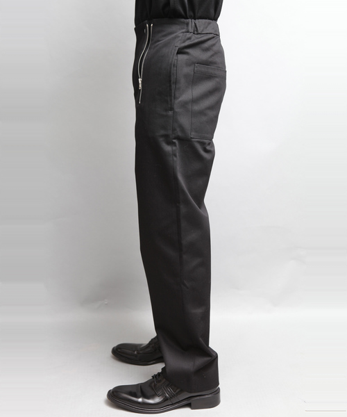 ato（アトウ）の「COTTON CHINOCLOTH DOUBLE ZIP PANTS（チノパンツ・メンズ・ブラック・44/46）」の9枚目の写真