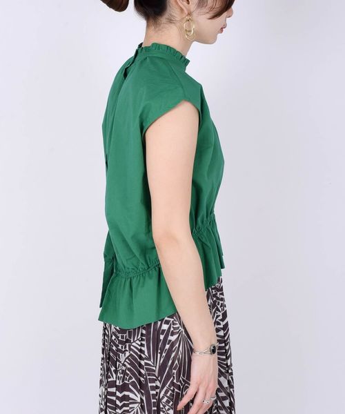 Khaju(カージュ)の「Khaju:バックボタンハイネックブラウス◇(シャツ/ブラウス・レディース・ベージュ/グリーン・ONE SIZE)」の8枚目の写真