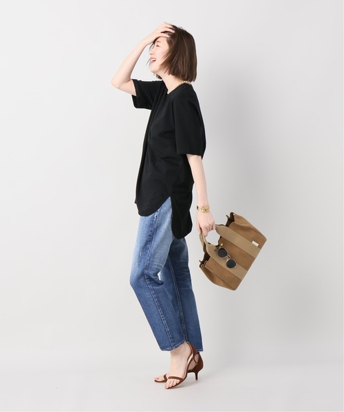 VERMEIL par iena(ヴェルメイユパーイエナ)の「裾 ラウンド Tシャツ◆(Tシャツ/カットソー・レディース・ブラック/ブラウン・FREE)」の8枚目の写真