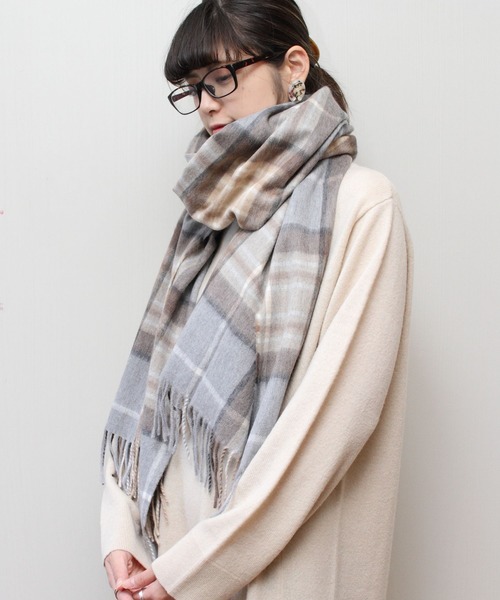 Scottish Tradition（スコティッシュ トラディション）の「SCOTTISH TRADITION / スコテッシュトラディション ストール STOLE（マフラー・レディース・グレー/サンドベージュ/ブルー系その他/ネイビー/チャコールグレー/レッド・FREE）」の13枚目の写真