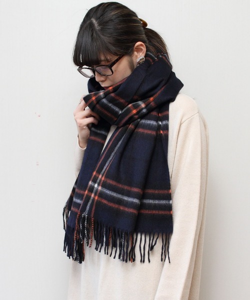 Scottish Tradition（スコティッシュ トラディション）の「SCOTTISH TRADITION / スコテッシュトラディション ストール STOLE（マフラー・レディース・グレー/サンドベージュ/ブルー系その他/ネイビー/チャコールグレー/レッド・FREE）」の16枚目の写真
