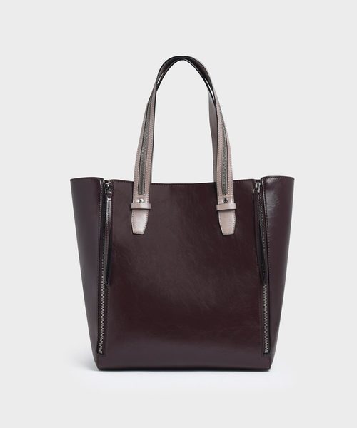 CHARLES & KEITH（チャールズ & キース）の「ダブルジッパー トートバッグ / Double Zipper Tote Bag（トートバッグ・レディース・ブラック/マルチ・L）」の2枚目の写真