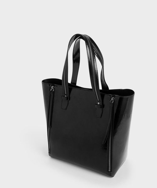 CHARLES & KEITH（チャールズ & キース）の「ダブルジッパー トートバッグ / Double Zipper Tote Bag（トートバッグ・レディース・ブラック/マルチ・L）」の7枚目の写真