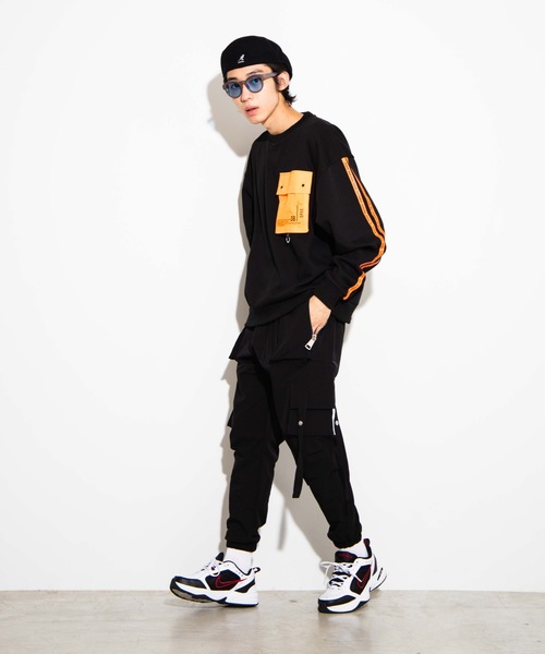 WEGO(ウィゴー)の「WEGO/カラーポケットロゴラインプルオーバースウェット(スウェット・メンズ・ホワイト/ブラック・MEDIUM/LARGE)」の10枚目の写真