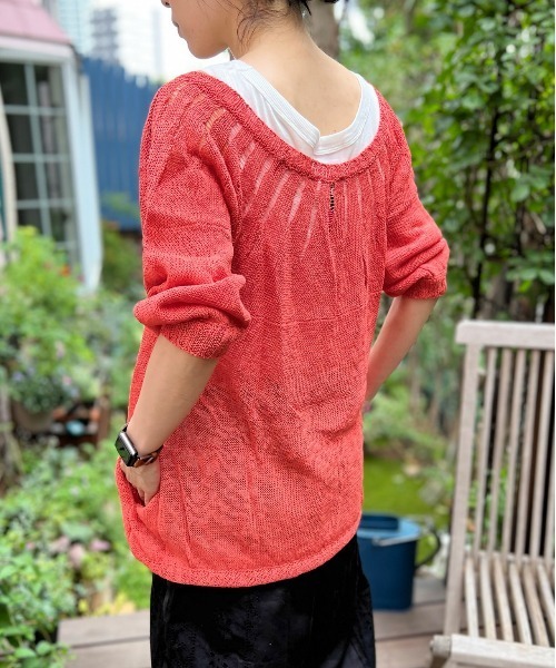 AVIE（アビィ）の「ジグザグルルーズプルオーバーニット（ニット/セーター・レディース・ベビーピンク/オレンジ・2）」の20枚目の写真