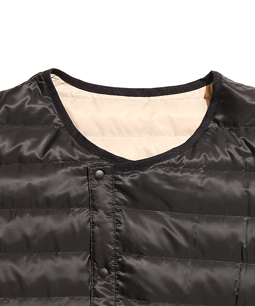 And A（アンドエー）の「ノーカラーライトダウンジャケット（ダウンジャケット/コート・メンズ・ホワイト/ブラック・40/42/44）」の9枚目の写真