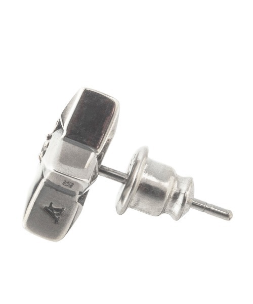 ARTEMIS KINGS/五芒星ｽﾀｯﾄﾞﾋﾟｱｽ（ピアス（片耳用））｜ARTEMIS KINGS（アルテミスキングス）