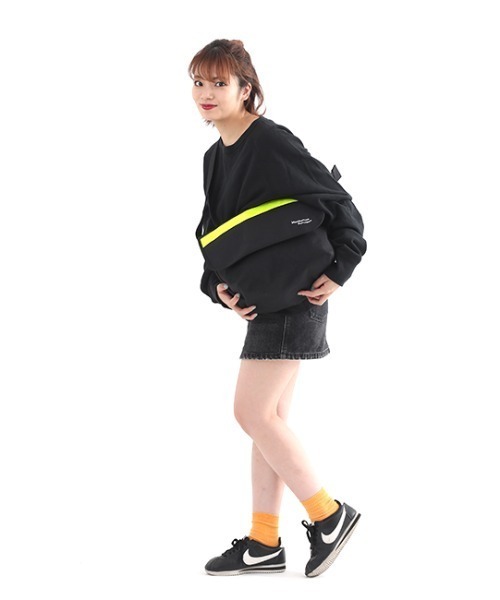 Manhattan Portage（マンハッタンポーテージ）の「Vintage Messenger Bag JR Reflection 2020（メッセンジャーバッグ）」 WEAR